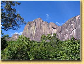 Balade et découverte au Camp Catta Madagascar